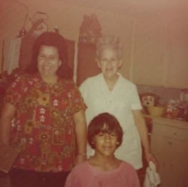 Sylvia Lopez - Photo 7