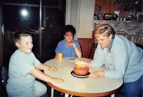 Vivian Sue Dolan - Photo 2