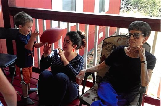 Vivian Sue Dolan - Photo 33