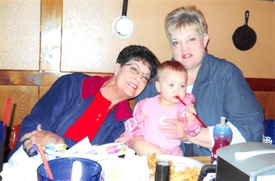 Vivian Sue Dolan - Photo 49