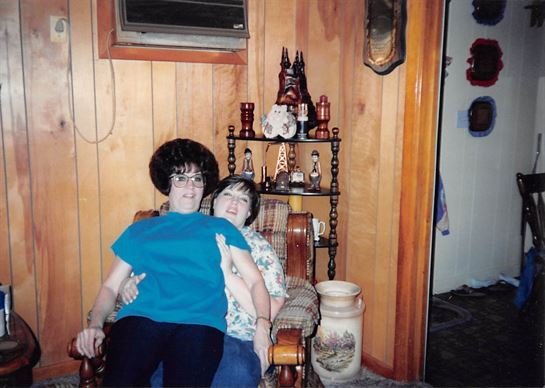 Vivian Sue Dolan - Photo 58