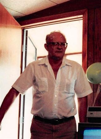 Robert "Bobby" Arch Martin - Photo 9