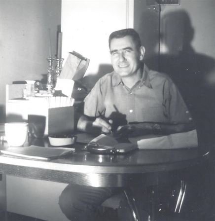 Robert Mason Thompson - Photo 16