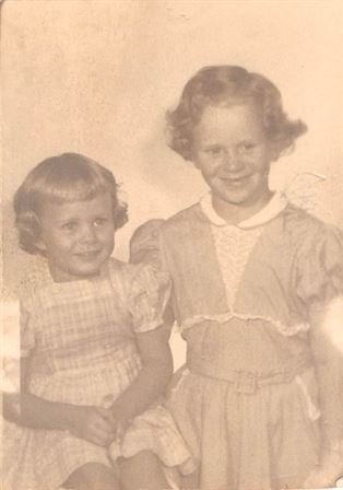 Rebecca Sue Burlin - Photo 28