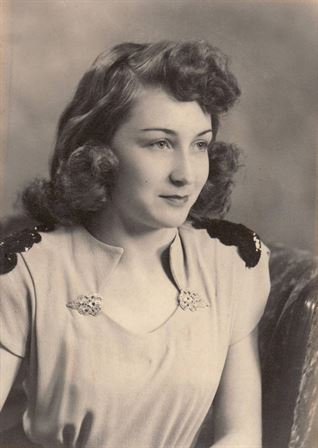 Justine Pachar - Photo 51