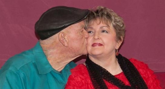 David Wallace Richard - Photo 2