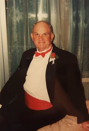 David Wallace Richard - Photo 17