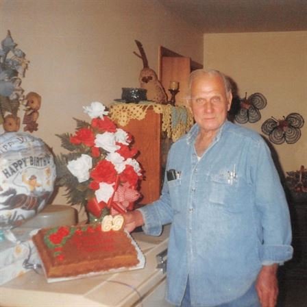 Thomas W. Hargrave - Photo 3