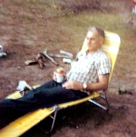 Thomas W. Hargrave - Photo 4