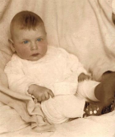 Thomas W. Hargrave - Photo 18