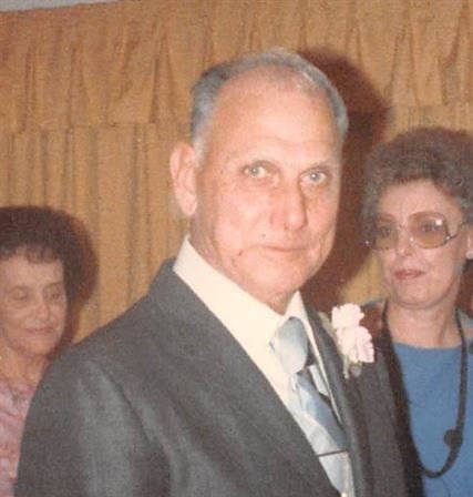 Thomas W. Hargrave - Photo 30