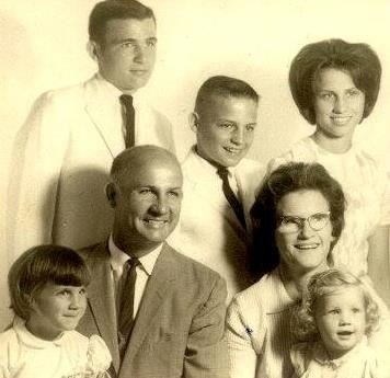 Charles Leroy Ellis Sr. - Photo 46