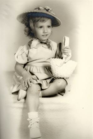 Sharon Anne Davis - Photo 47