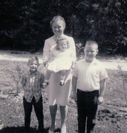 Gloria Mary Jacobs - Photo 4