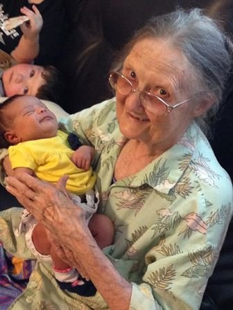 Gloria Mary Jacobs - Photo 13