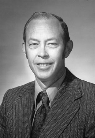 Hester Georgine Perkins (Peco) - Photo 30