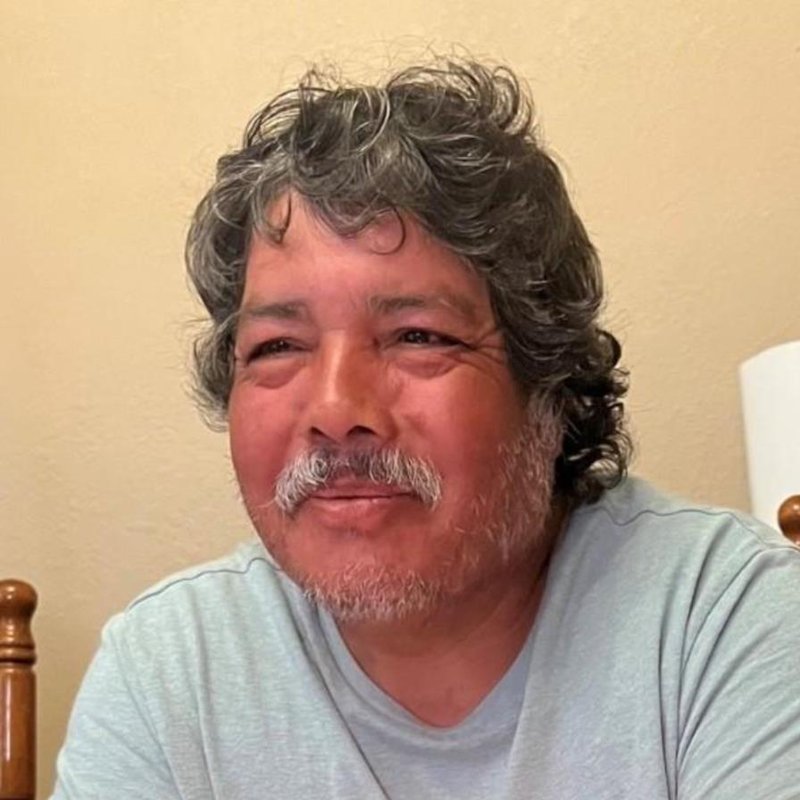 Efren Pizano - Photo 2