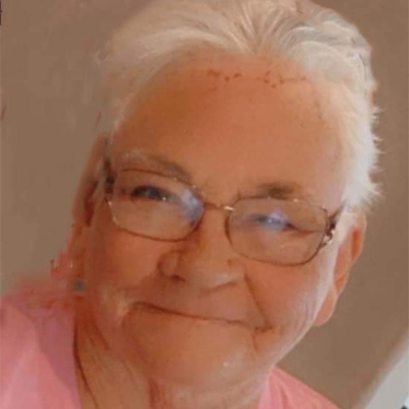 Mary Lynn Campbell - Photo 2