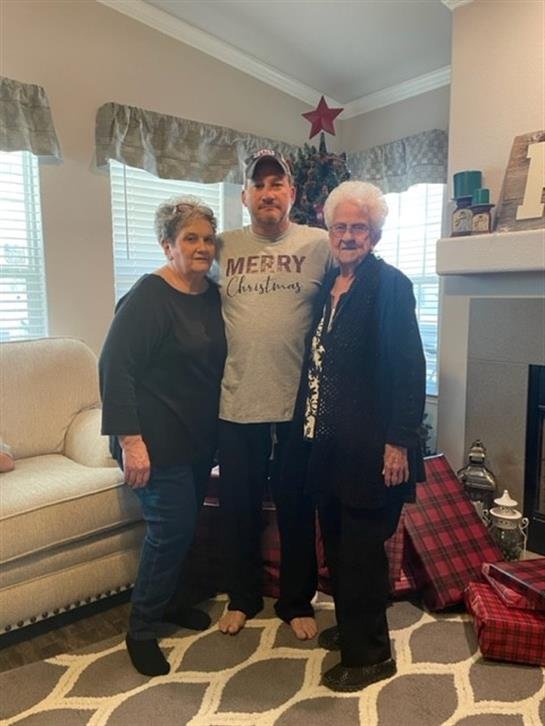 Barbara Cormier Becker - Photo 26