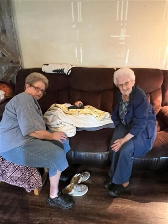 Barbara Cormier Becker - Photo 79