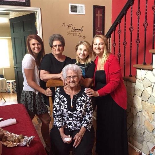 Barbara Cormier Becker - Photo 130