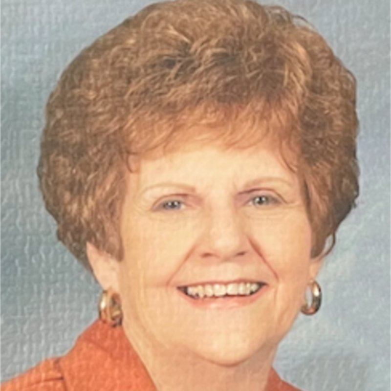 Linda Peveto Heard - Photo 2