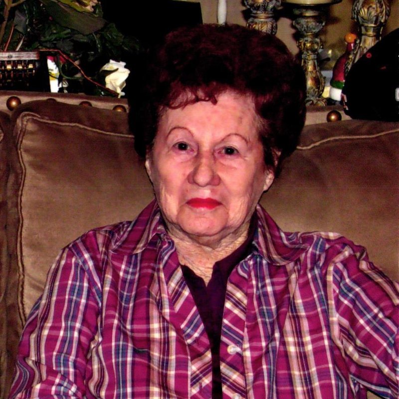 Clara Louise Brewer - Photo 2