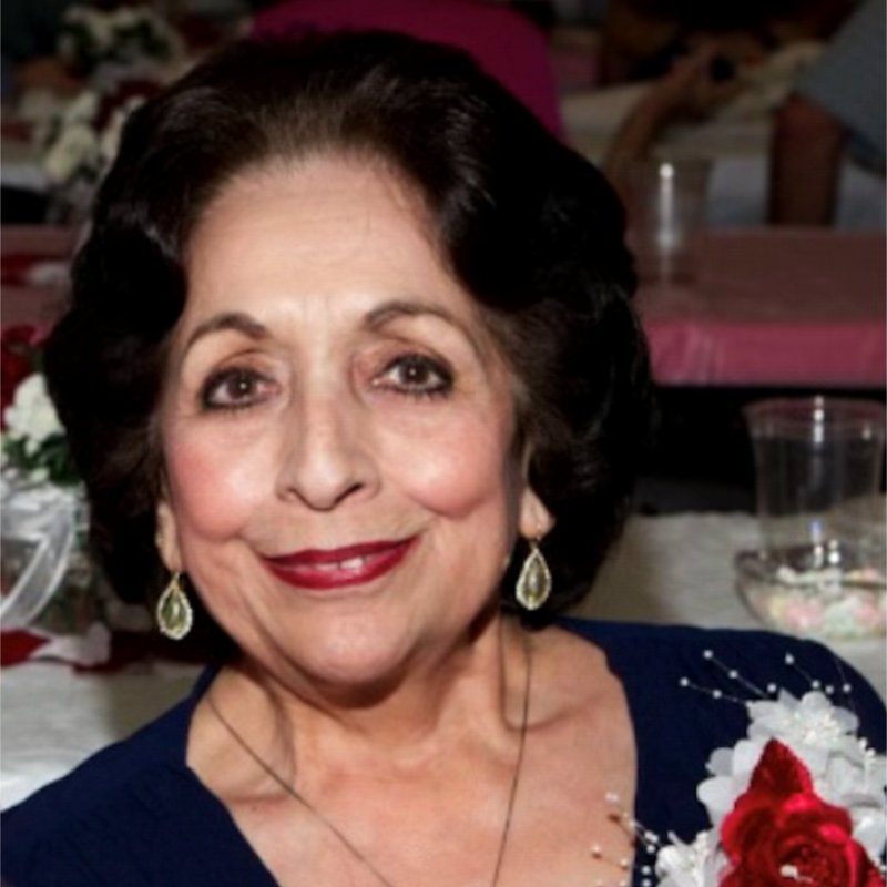 Inelda Angelica York - Photo 2