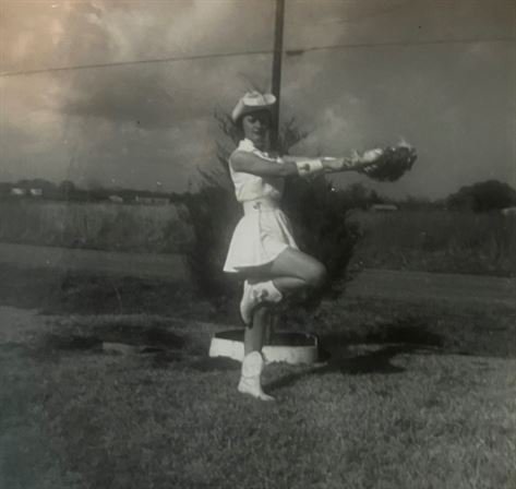 Mary Edna Richard Russell - Photo 12