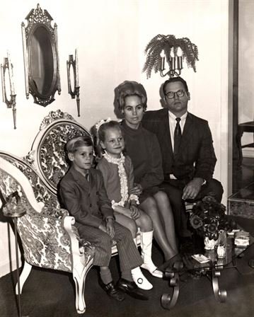 Merrill Avner Stringer, Jr. - Photo 81