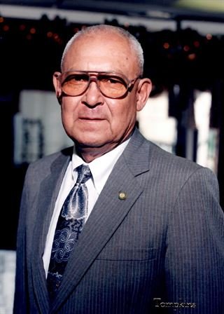 Robert Cardenas Molina - Photo 54