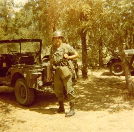 Robert Cardenas Molina - Photo 61