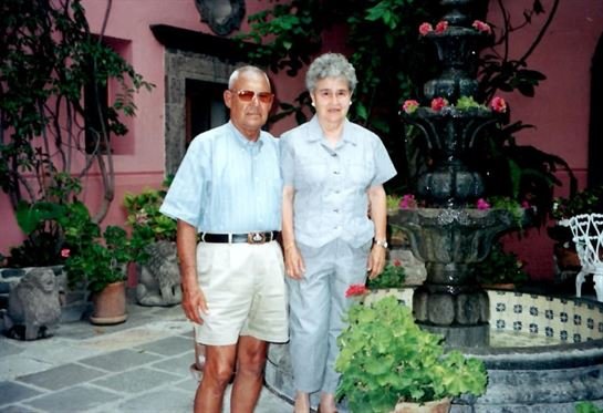 Robert Cardenas Molina - Photo 62