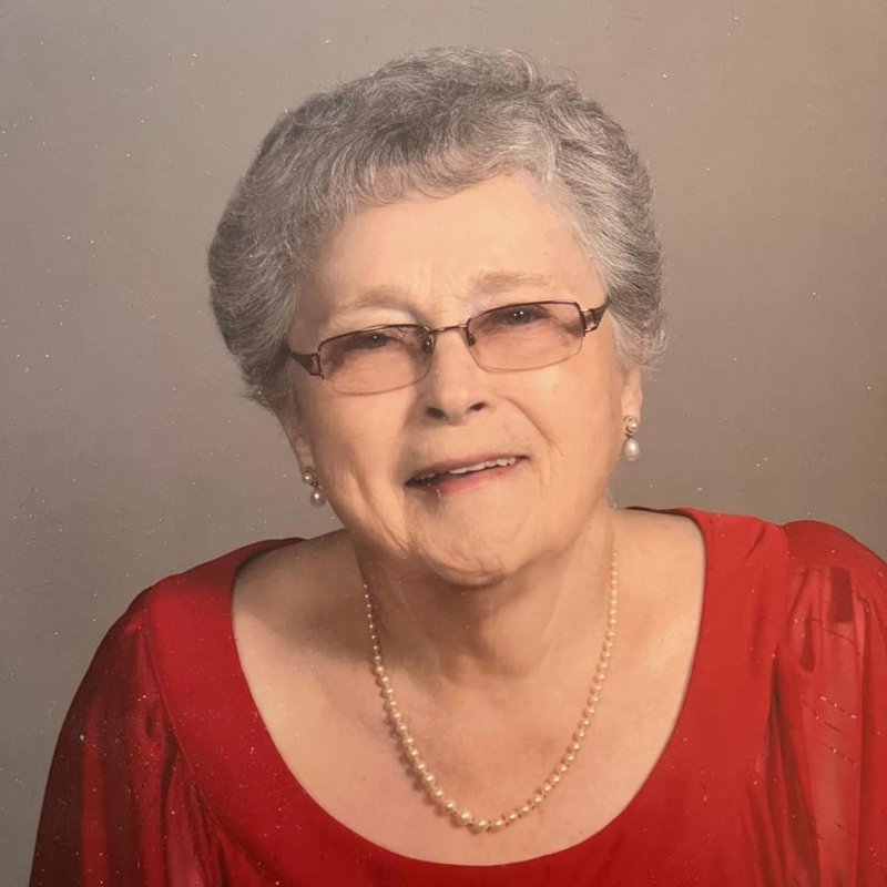 Dolores Marie Cleaver - Photo 2