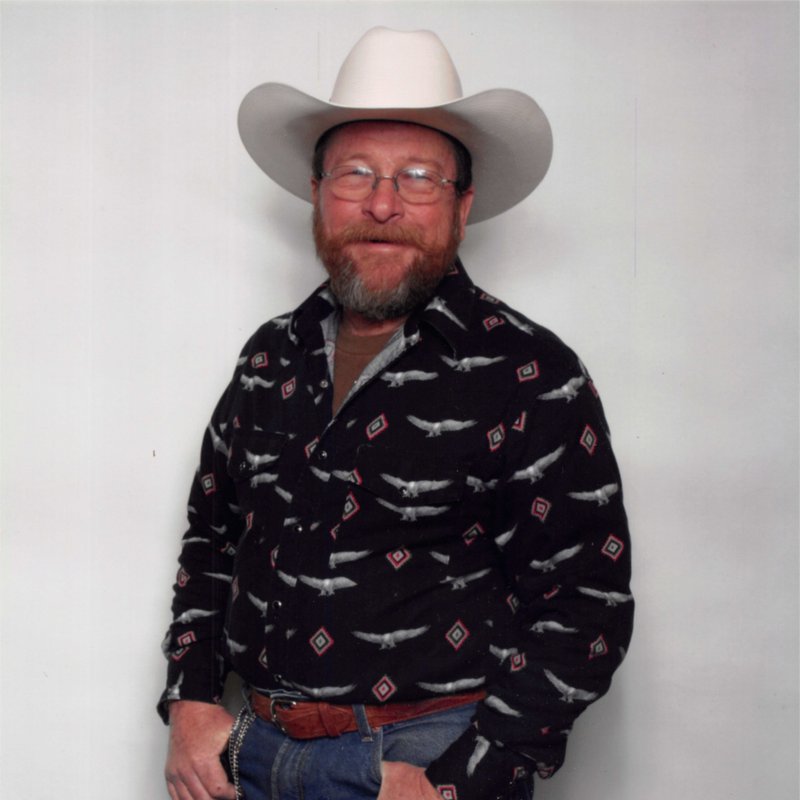 Eddie Head - Photo 2