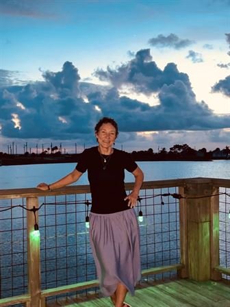 Kelly Smith Simmons - Photo 11