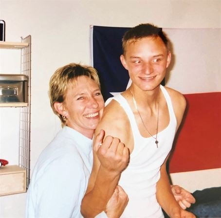 Kelly Smith Simmons - Photo 60