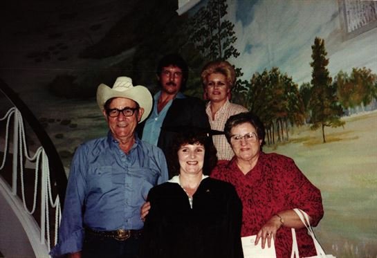 Elaine McDaniel - Photo 43