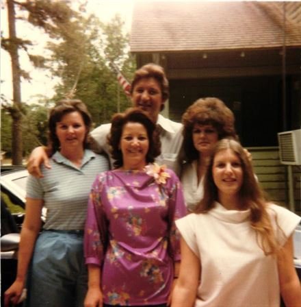 Elaine McDaniel - Photo 79