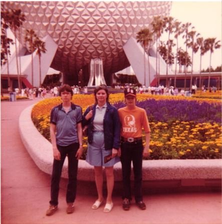 Elaine McDaniel - Photo 121