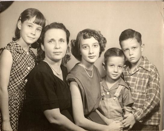 Cynthia Ballard - Photo 60