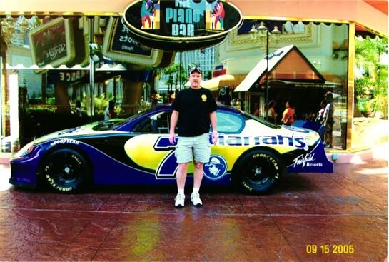 Timothy Hinson - Photo 12