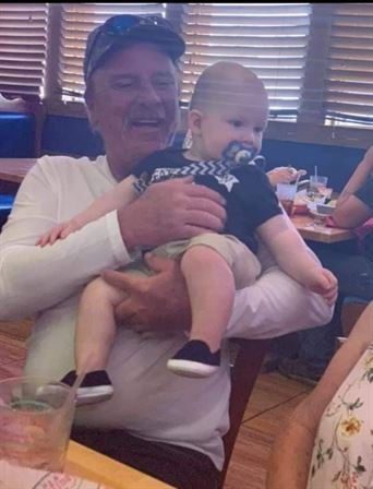 Timothy Hinson - Photo 25