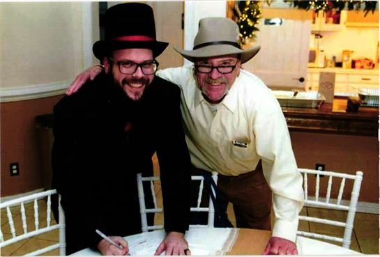 Timothy Hinson - Photo 49