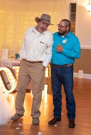 Timothy Hinson - Photo 71