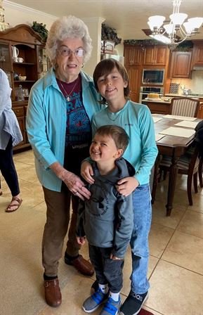 Juana Matthews — photo 36