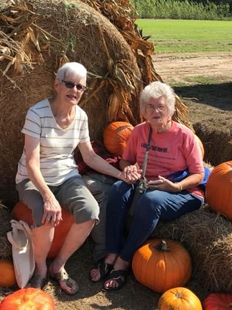 Juana Matthews — photo 57