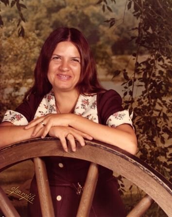 Delores Bertrand - Photo 16