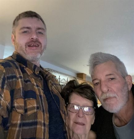 Michael Edward Hutson - Photo 18