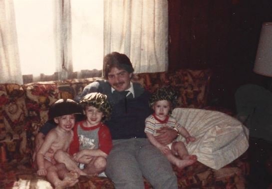 Michael Edward Hutson - Photo 32